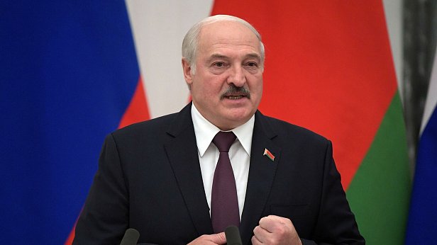 Лукашенко визнав свою участь в нападі на Україну — Белта